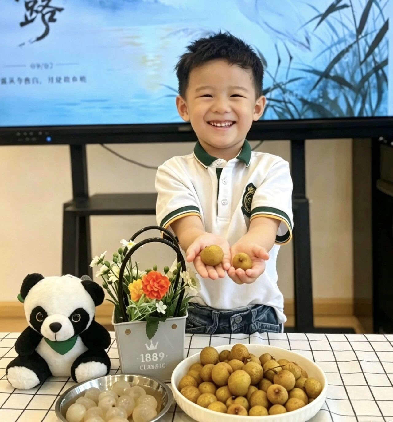 风清露白，遇见秋露--树恩幼托白露节气主题活动